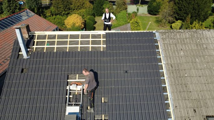 Kaminverkleidung Drohne